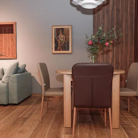 Apartmanhotel Bebis House 3*